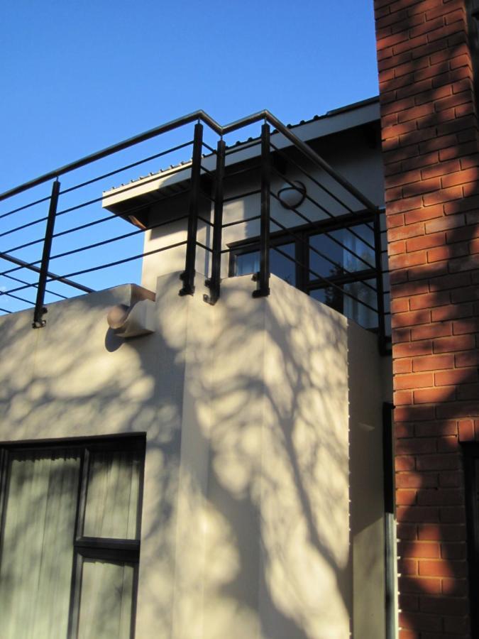 Home @ Harry'S Pretoria-Noord Exterior foto